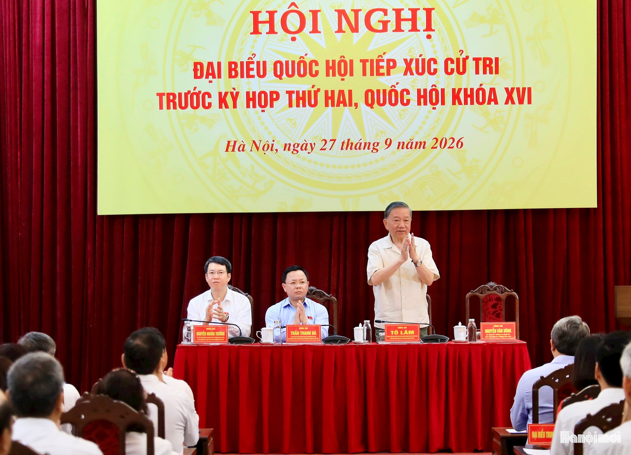 tổng b&iacute; thư ảnh 2