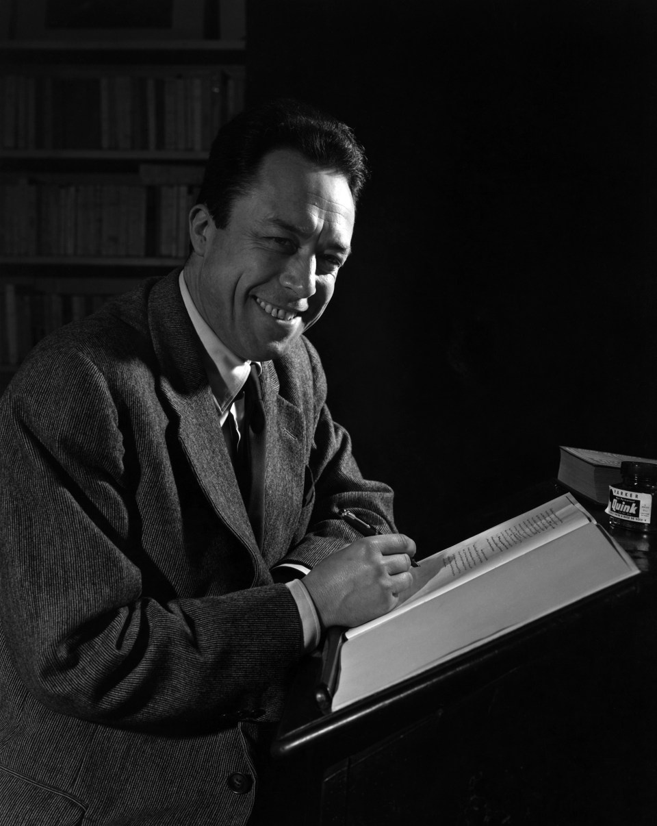 albert camus ảnh 1 albert camus ảnh 1