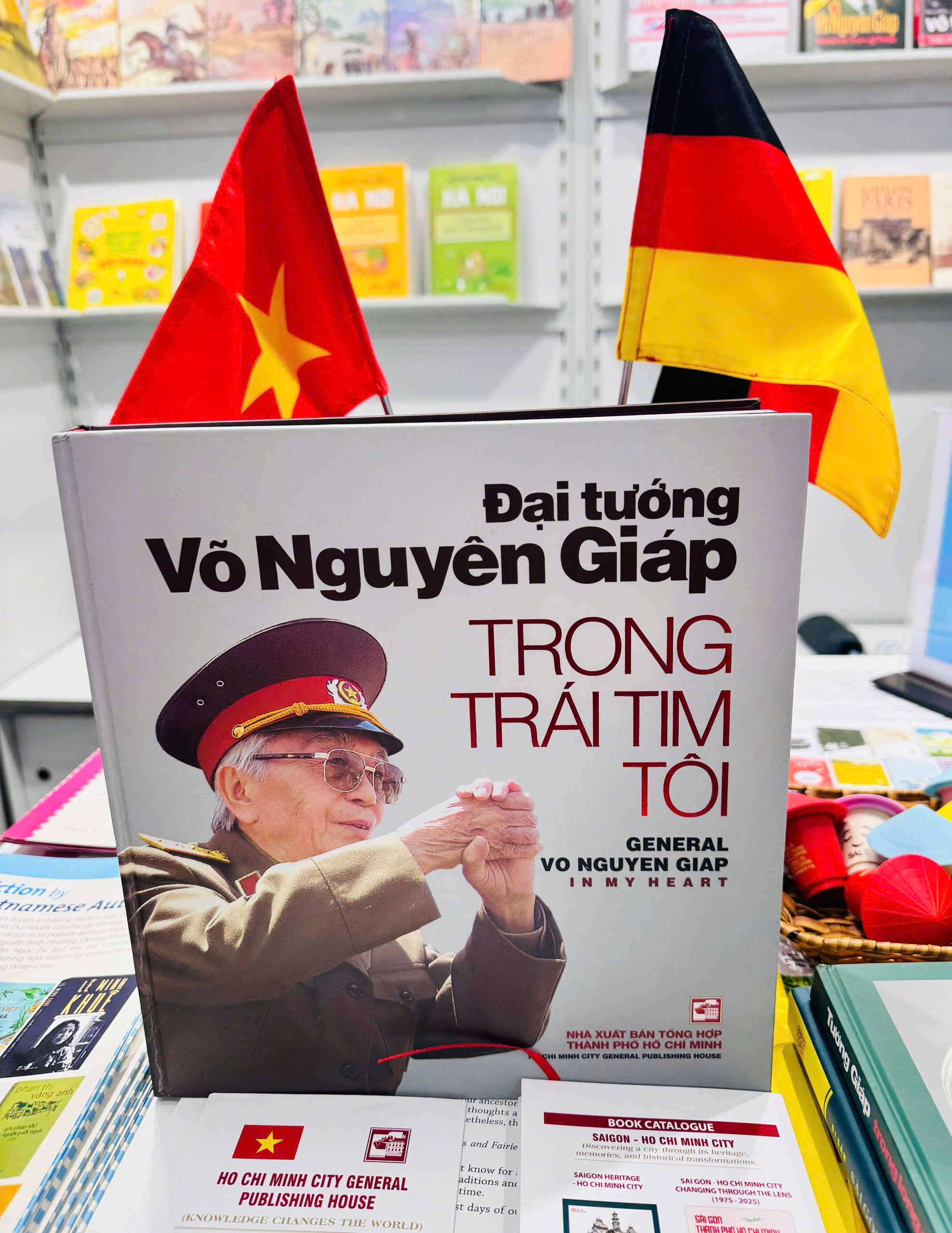 hội sách ảnh 5 hội sách ảnh 5