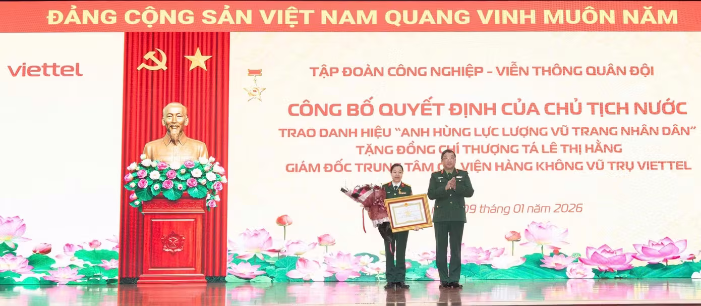 qu&acirc;n đội ảnh 2