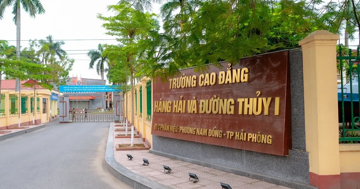 Tạm đình chỉ 2 nhóm học sinh liên quan vụ nam sinh 16 tuổi bị đánh tử vong