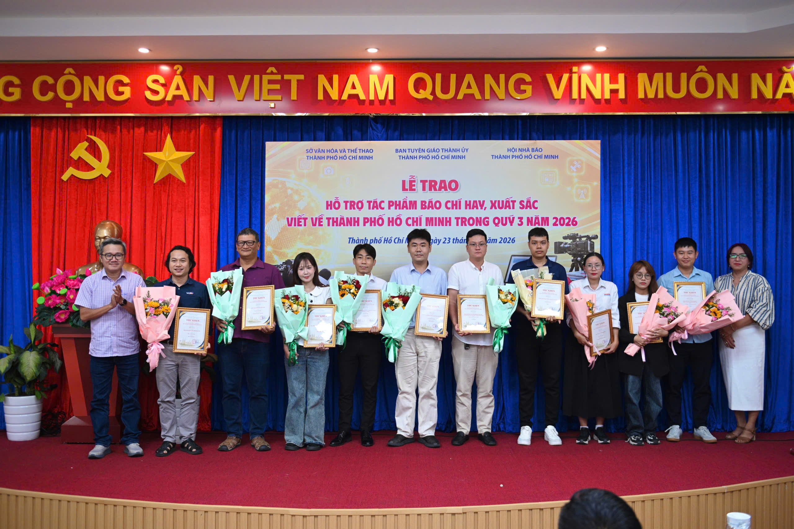 tp.hcm ảnh 5 tp.hcm ảnh 5