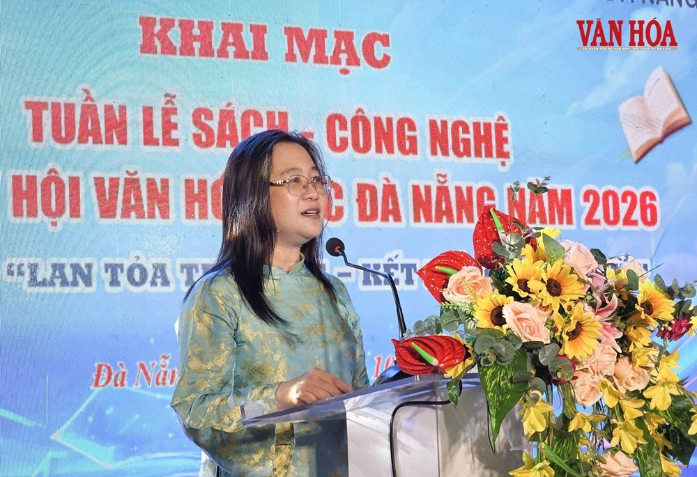 s&aacute;ch ảnh 2