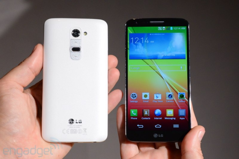 LG G2 co gia ban dat hon Galaxy S4 tai Duc hinh anh