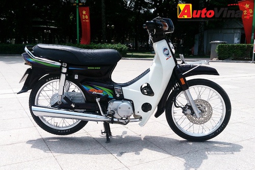 Dan Honda Dream do doc dao tai Ha Noi hinh anh