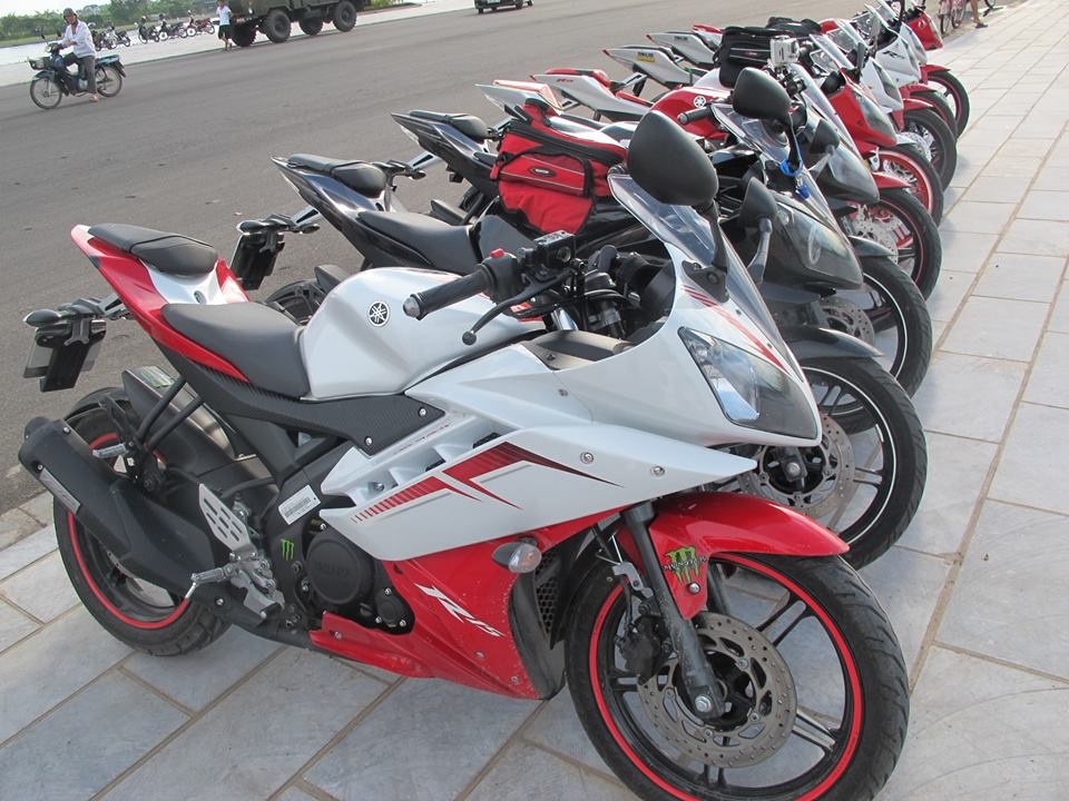 Dan xe Yamaha R15 ham ho cua gioi tre Viet hinh anh
