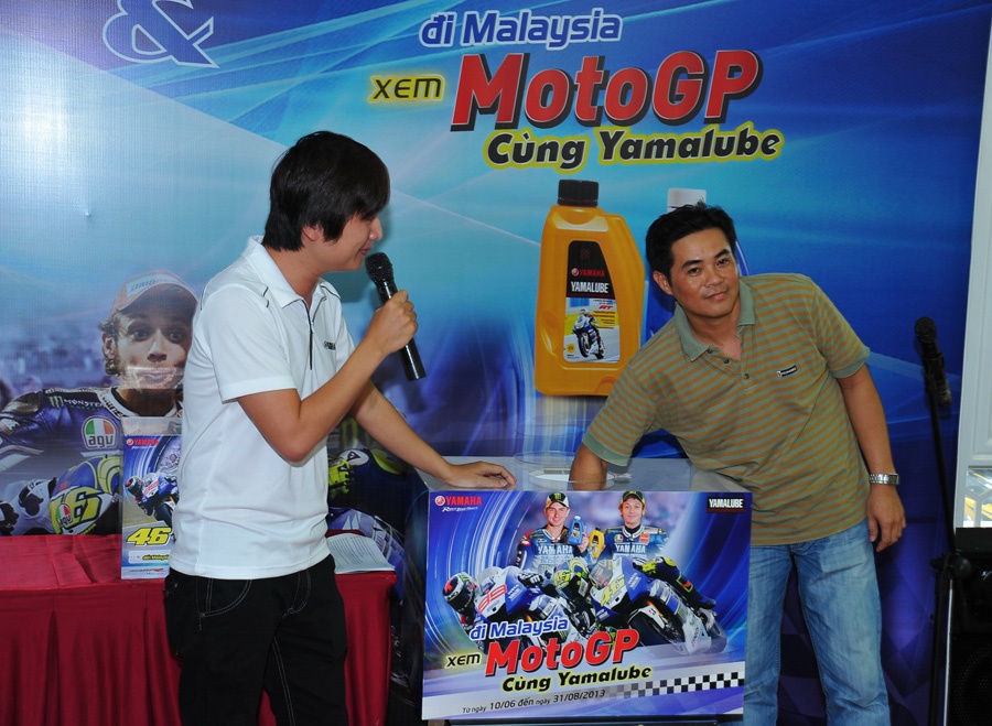 Hon 100 khach hang cua Yamaha trung giai du lich Malaysia hinh anh
