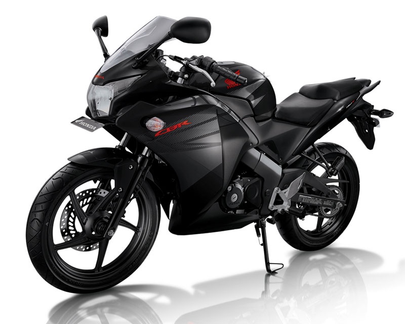 Honda CBR150R 2014 thay doi o mau son hinh anh