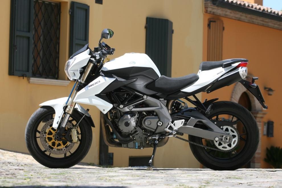 Benelli BN600i gia hon 200 trieu dong tai Viet Nam hinh anh
