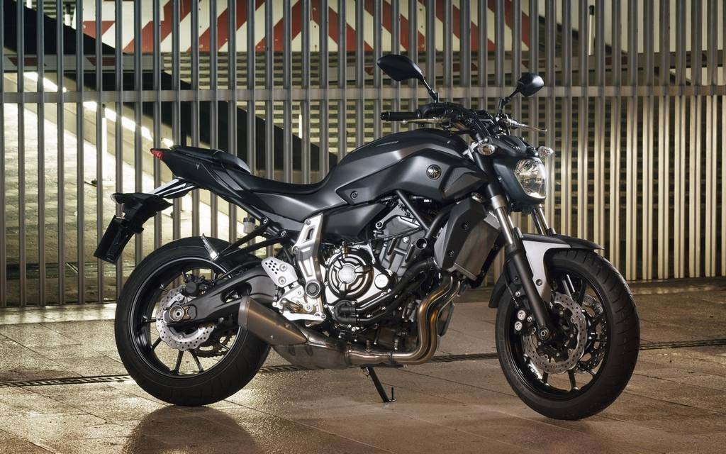 Yamaha ra mat mau naked-bike MT-07 hinh anh