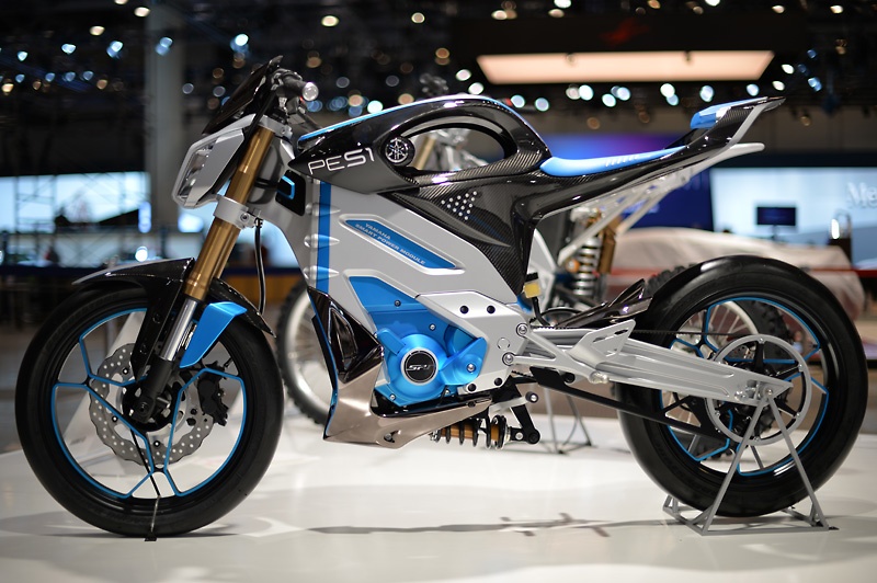 Yamaha gioi thieu ban concept mo to dien PES1 hinh anh