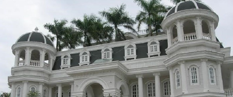 No 1.500 ty dong, dai gia giao het tai san cho con trai hinh anh