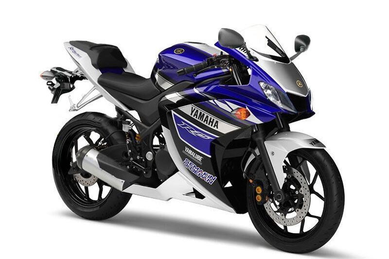 Lo dien ban san xuat sportbike Yamaha R25 hinh anh