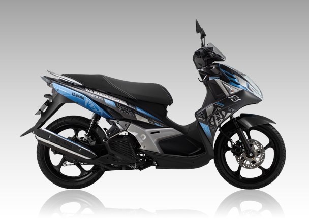 Yamaha Nouvo SX moi trang bi banh sau kich thuoc lon hinh anh