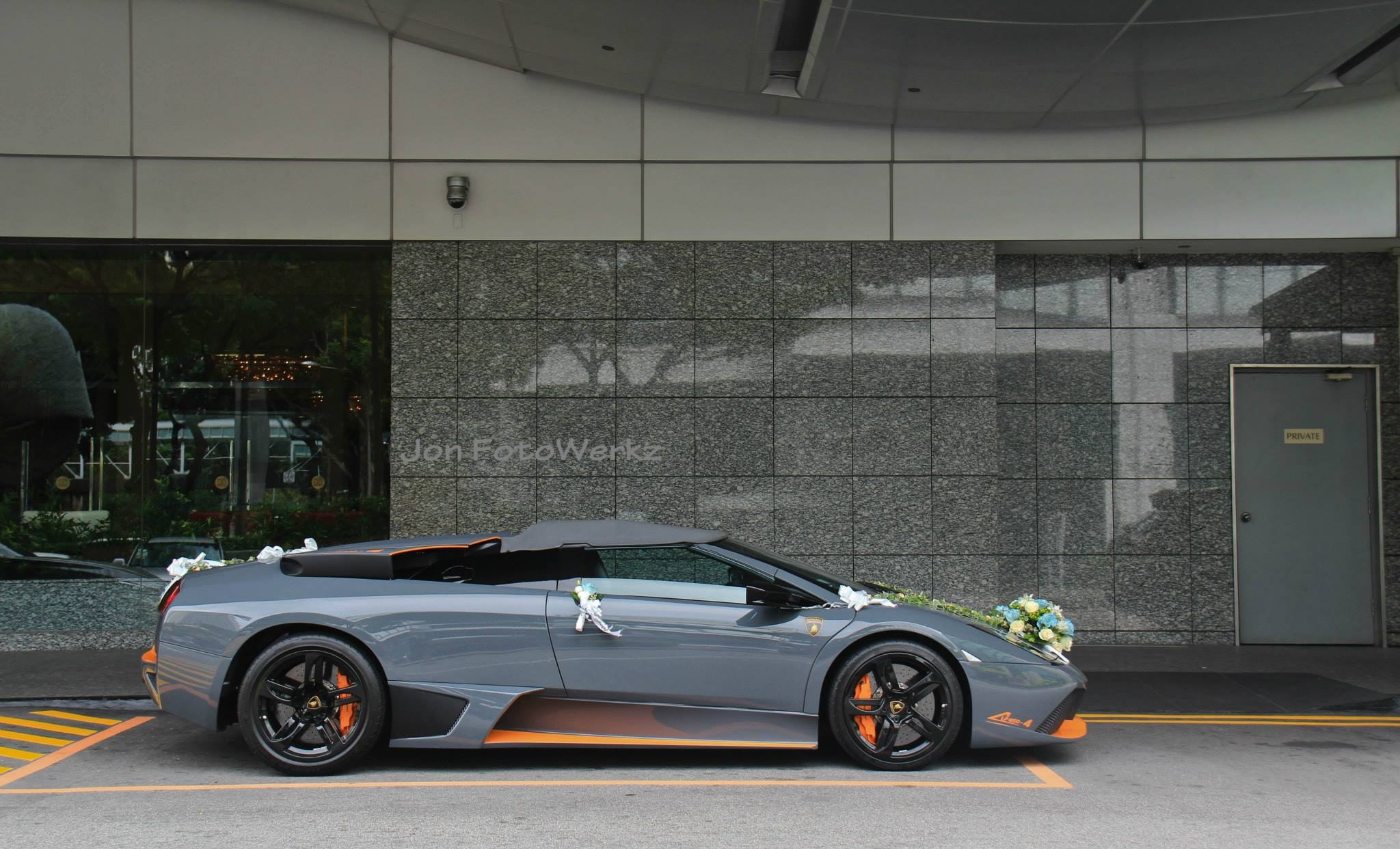 Anh dep sieu xe 18/1: Lamborghini Murcielago lam xe dau hinh anh