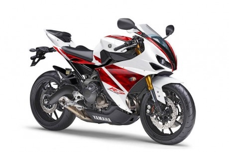 Yamaha co them xe the thao 300 phan khoi? hinh anh