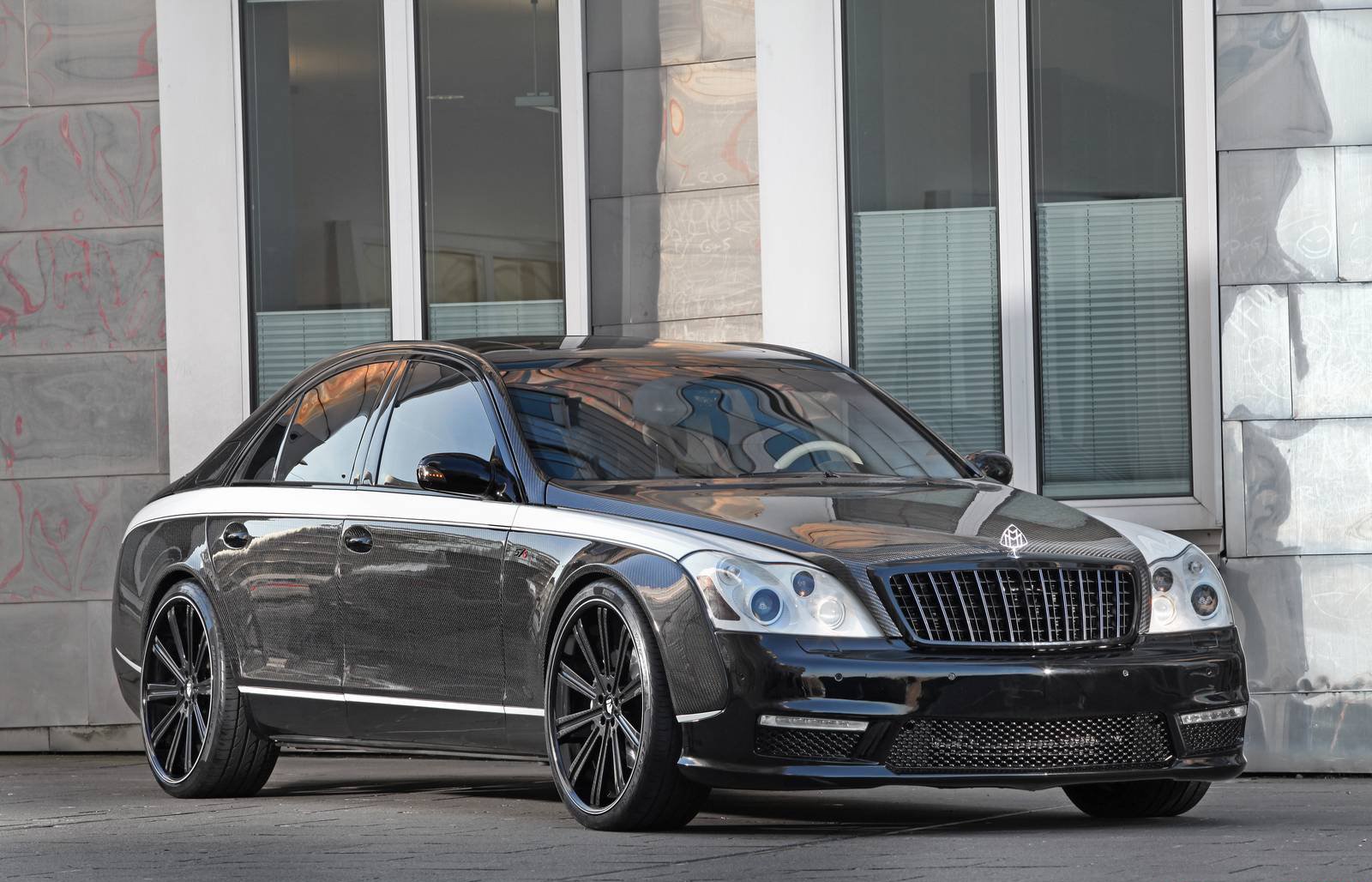 Maybach 57S tuyet dep voi goi do hon 1 trieu USD hinh anh