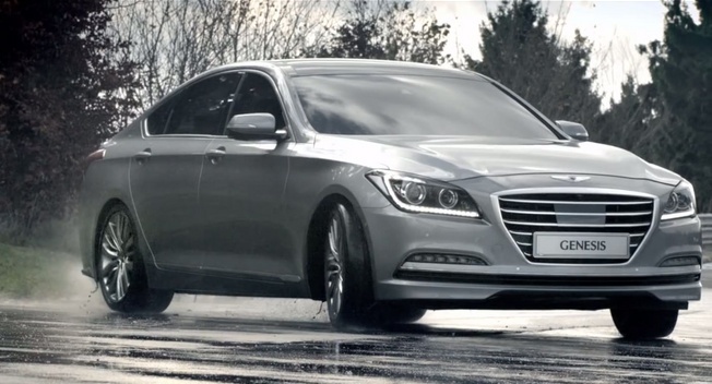 He lo clip chay thu Hyundai Genesis Sedan 2015 hinh anh