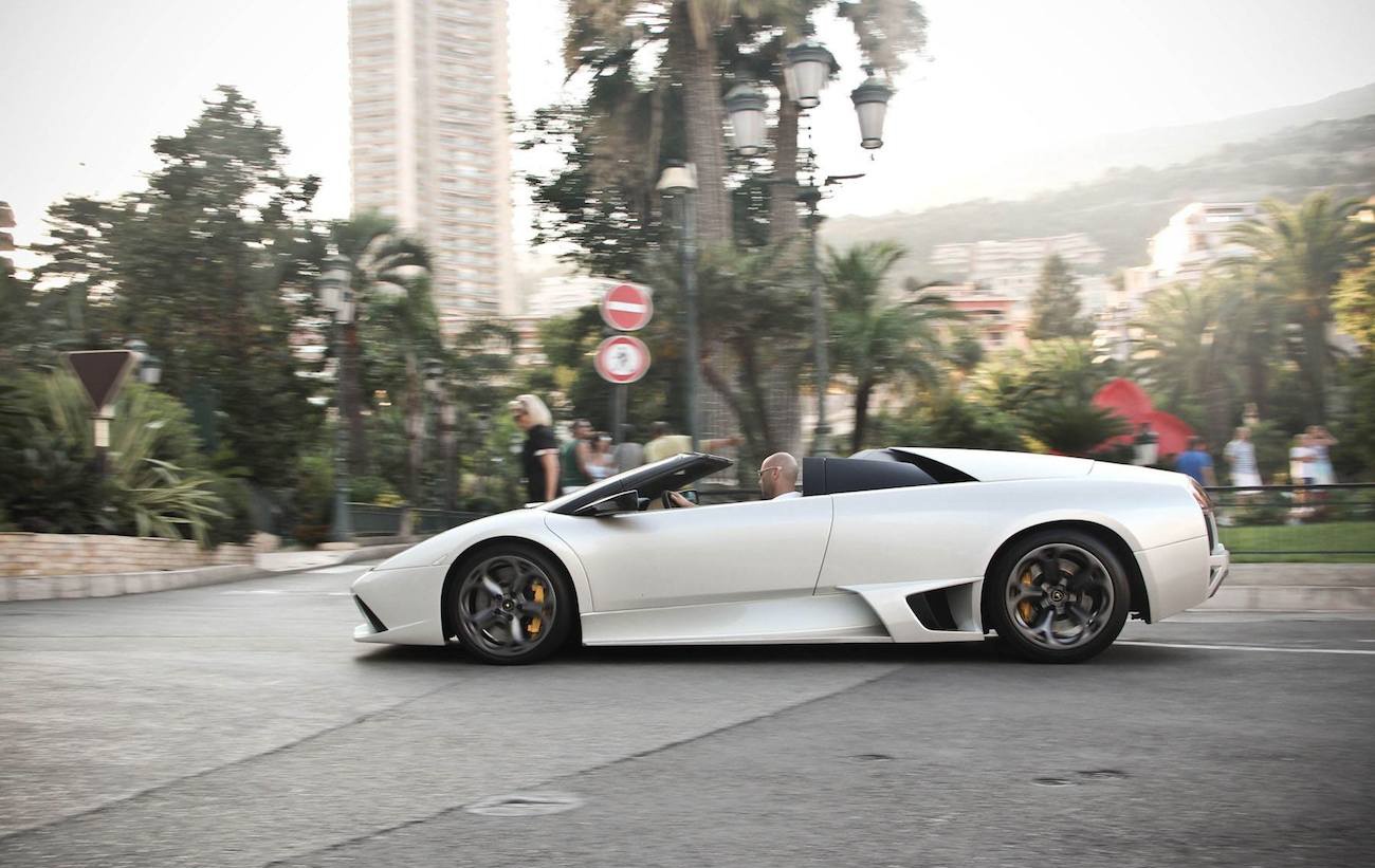 Anh dep sieu xe (24/2): Murcielago LP640 Roadster tai Monaco hinh anh