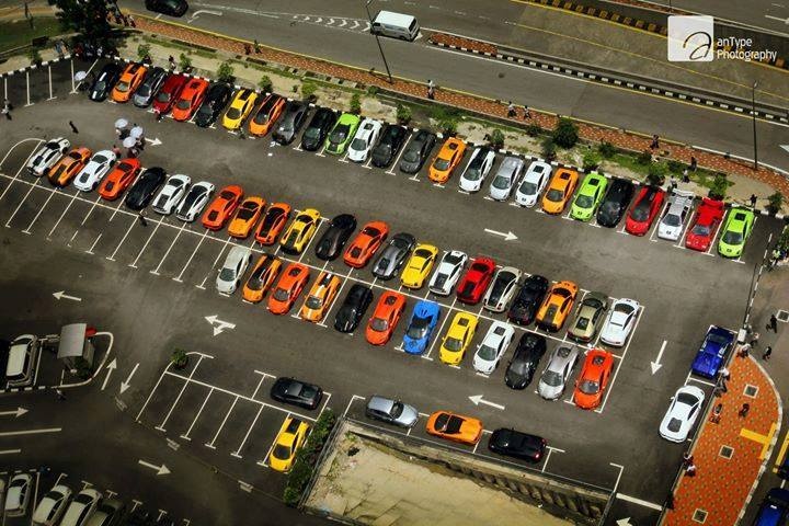 Anh dep sieu xe (26/2): Bai do toan sieu xe Lamborghini hinh anh