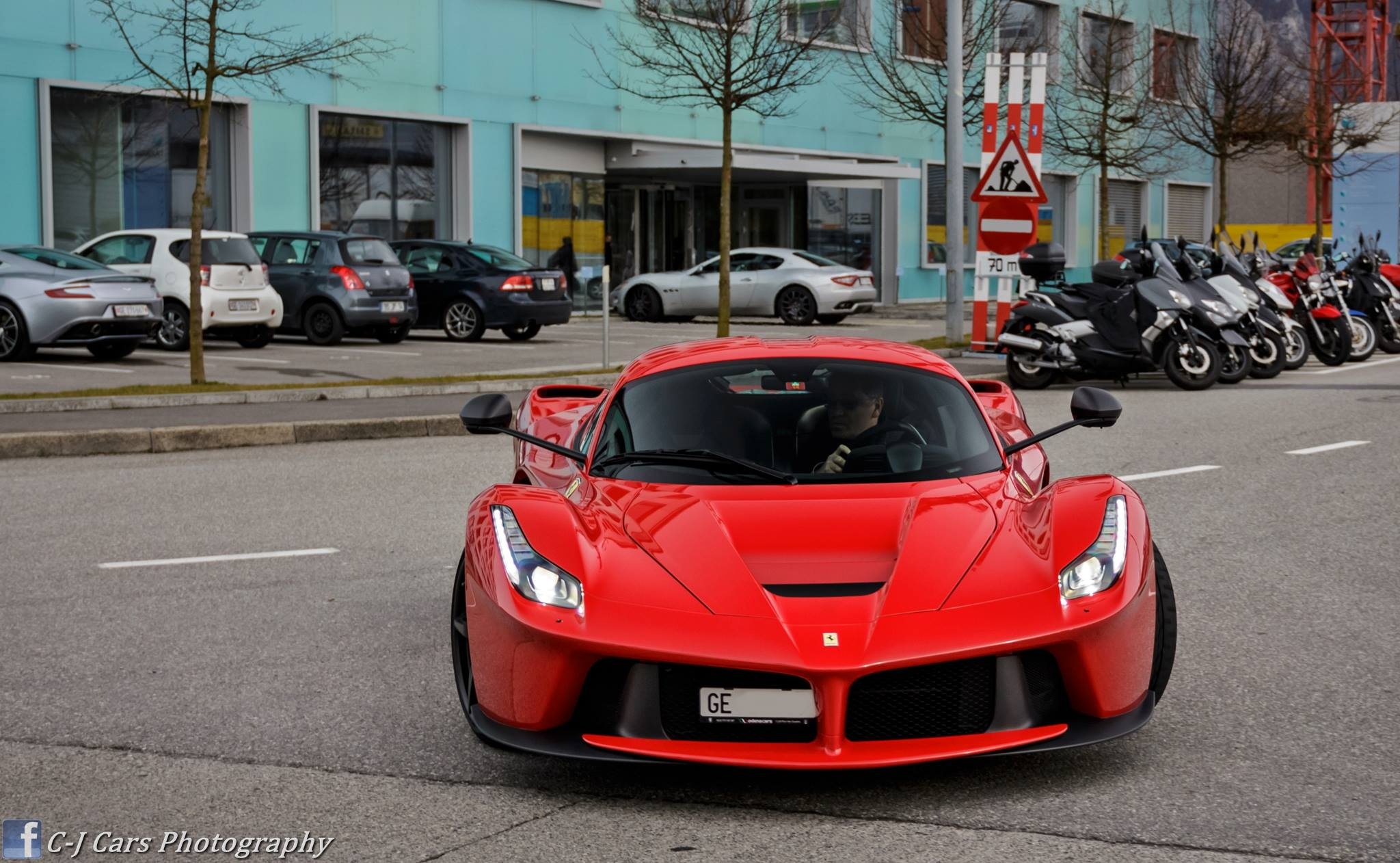 Ferrari co the san xuat LaFerrari phien ban dac biet hinh anh