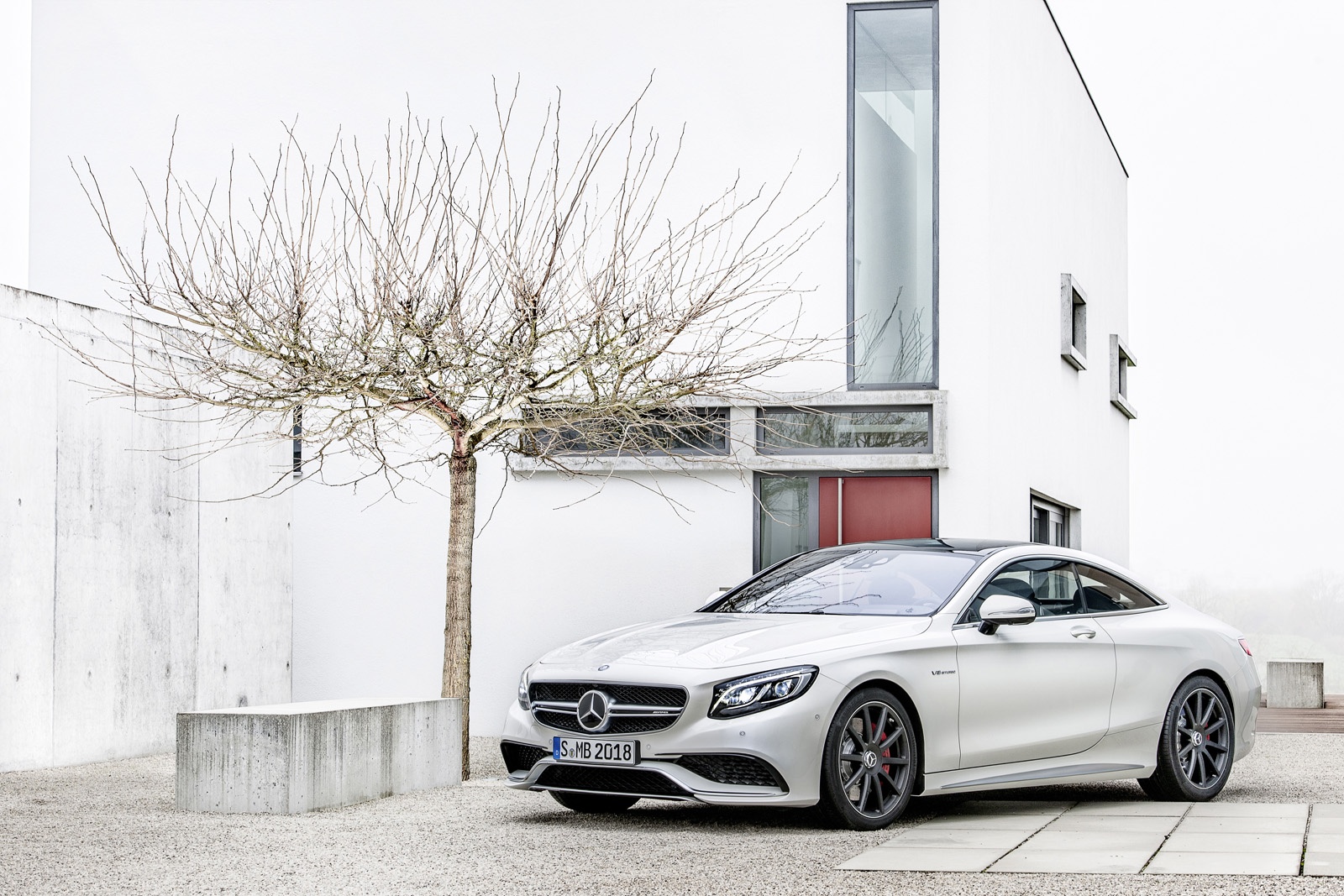 Mercedes S63 AMG coupe chinh thuc ra mat hinh anh