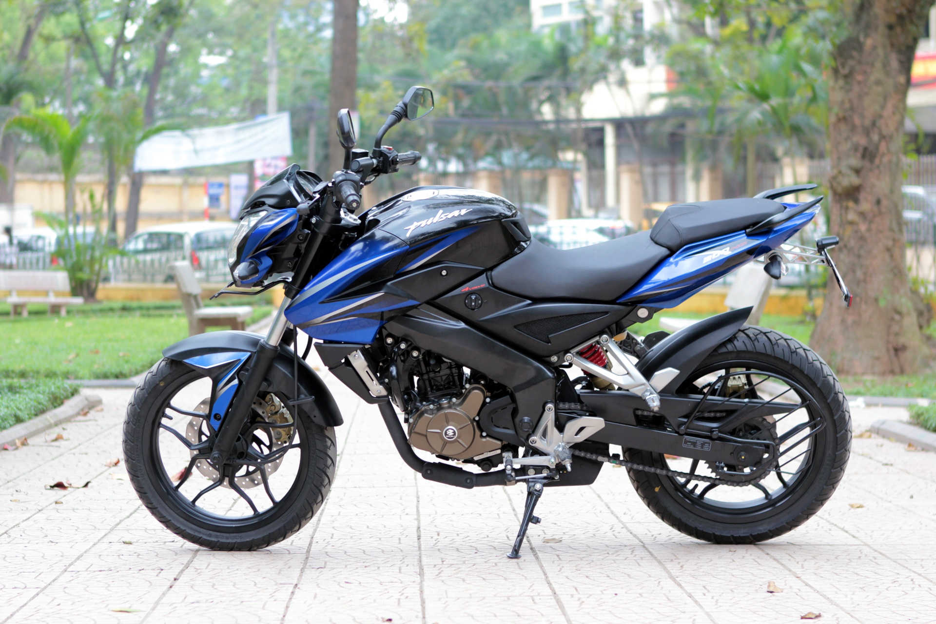 Thu tieng po Bajaj Pulsar 200NS hinh anh