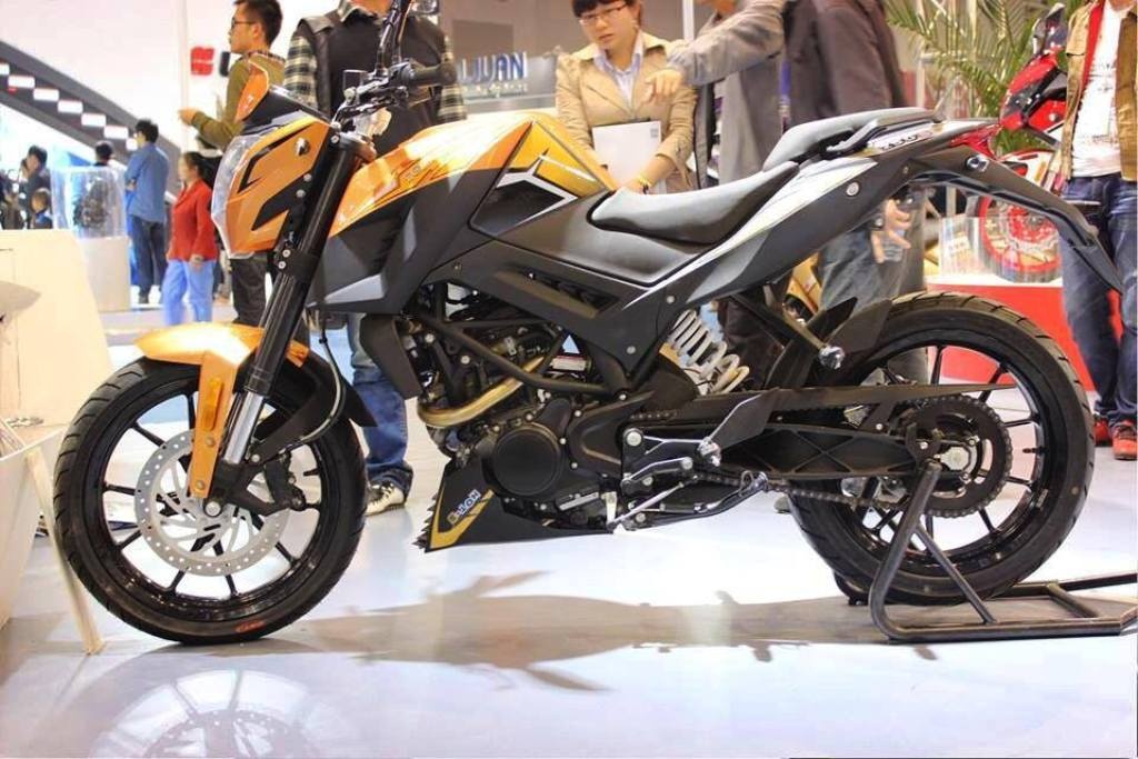 KTM Duke nhai xuat hien tai Trung Quoc hinh anh