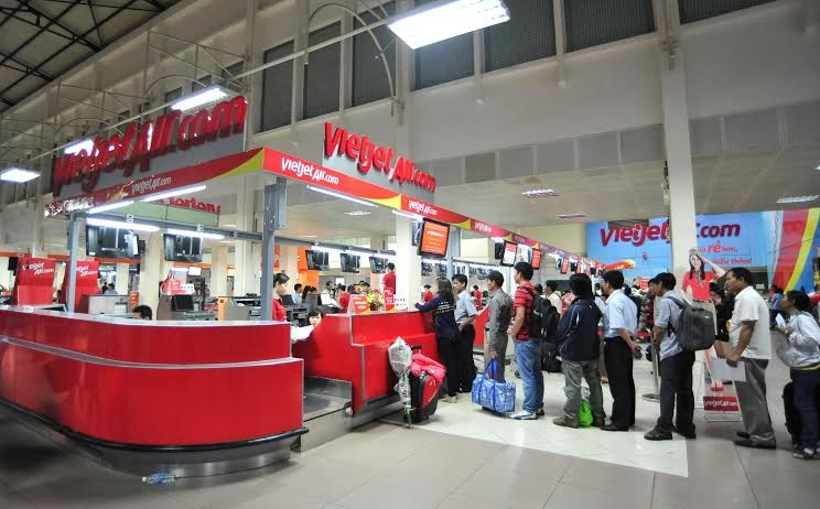 Than trong khi mua ve may bay gia re hinh anh