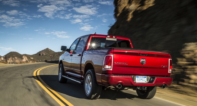 Tại Mỹ, những mẫu xe bán tải có chỗ đứng khá vững trên thị trường. Về đích ở vị trí thứ 4 trong tháng vừa qua là mẫu xe bán tải Ram Pickup, với doanh số bán 36.674 chiếc. Mức tăng trưởng của mẫu xe này trong tháng 4 lên đến 16,8%, giúp chiếc xe có sự tăng trưởng trong 48 tháng liên tiếp nhau. 