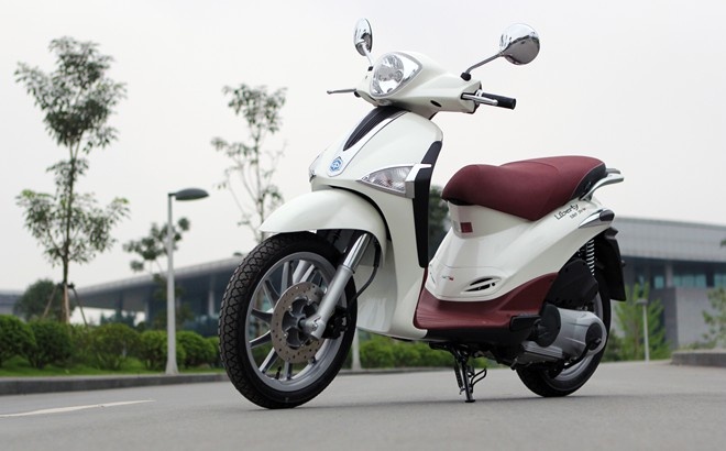 Piaggio Libery phiên bản tiêu chuẩn được phối màu sơn mới. Ảnh: Hạ Phong.
