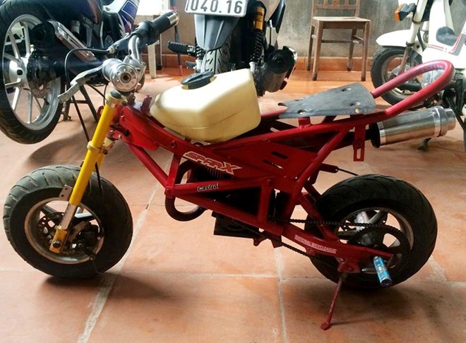 Xe ruồi tự chế của chàng trai quê Lạng Sơn.