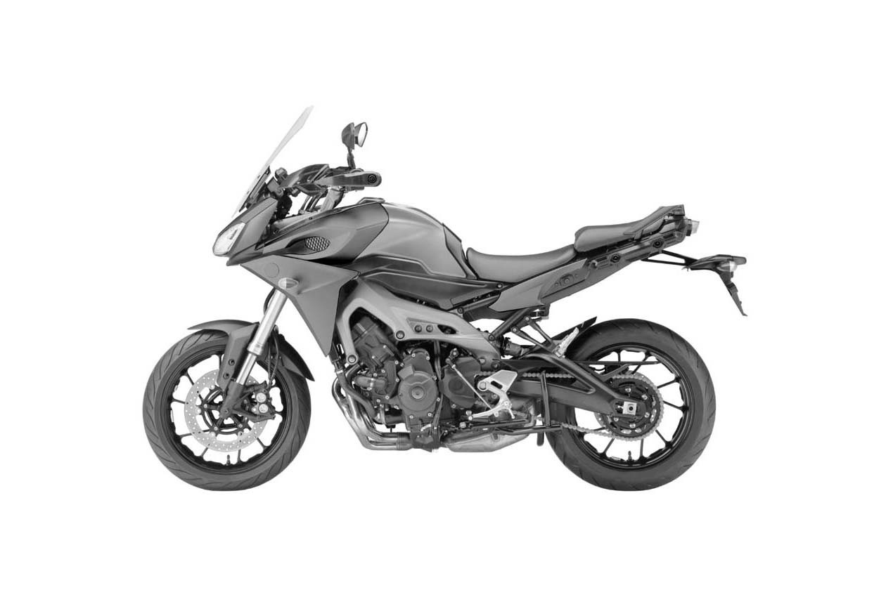 Sau khi ra mắt mẫu naked-bike MT-09/ FZ-09 hồi cuối năm ngoái, hãng xe Nhật Bản mới đây lại tiếp tục đăng ký bản quyền tại châu Âu thêm một mẫu xe thể thao đường trường mới, sử dụng động cơ 3 xi-lanh.