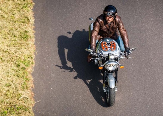 Hãng xe Midual cho biết họ sẽ cung cấp cho khách hàng các gói tùy chọn thay đổi trên thiết kế xe, như màu sắc yên xe, bảng đồng hồ, bọc da tay lái..