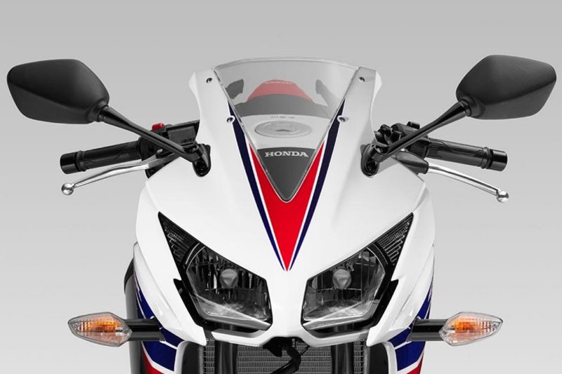 Honda CBR150R 2015 co the co gia 2.500 USD hinh anh