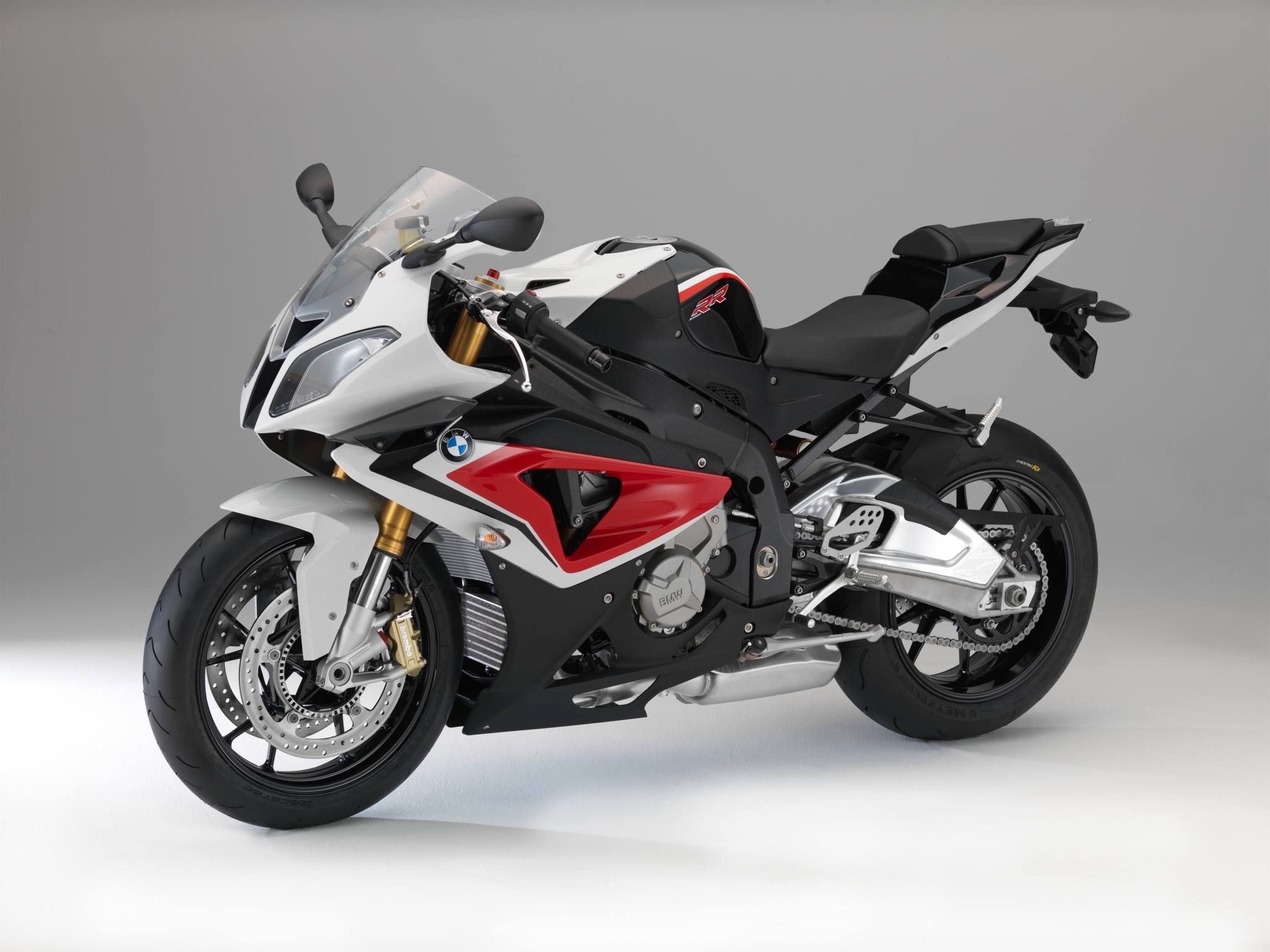 BMW xac nhan ra mat sieu mo to S1000RR moi dip cuoi nam hinh anh