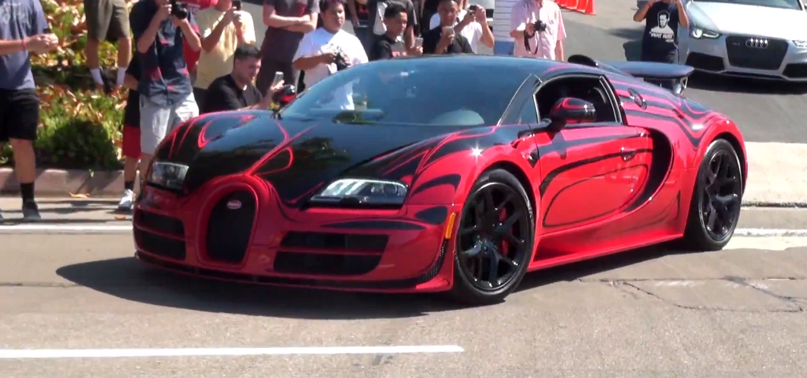 Can canh sieu xe mui tran trieu do Bugatti Veyron L’Or Rouge hinh anh