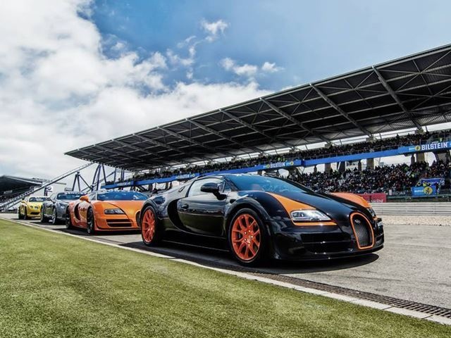 Nhung dai gia sam Bugatti Veyron so huu khoang 84 sieu xe hinh anh
