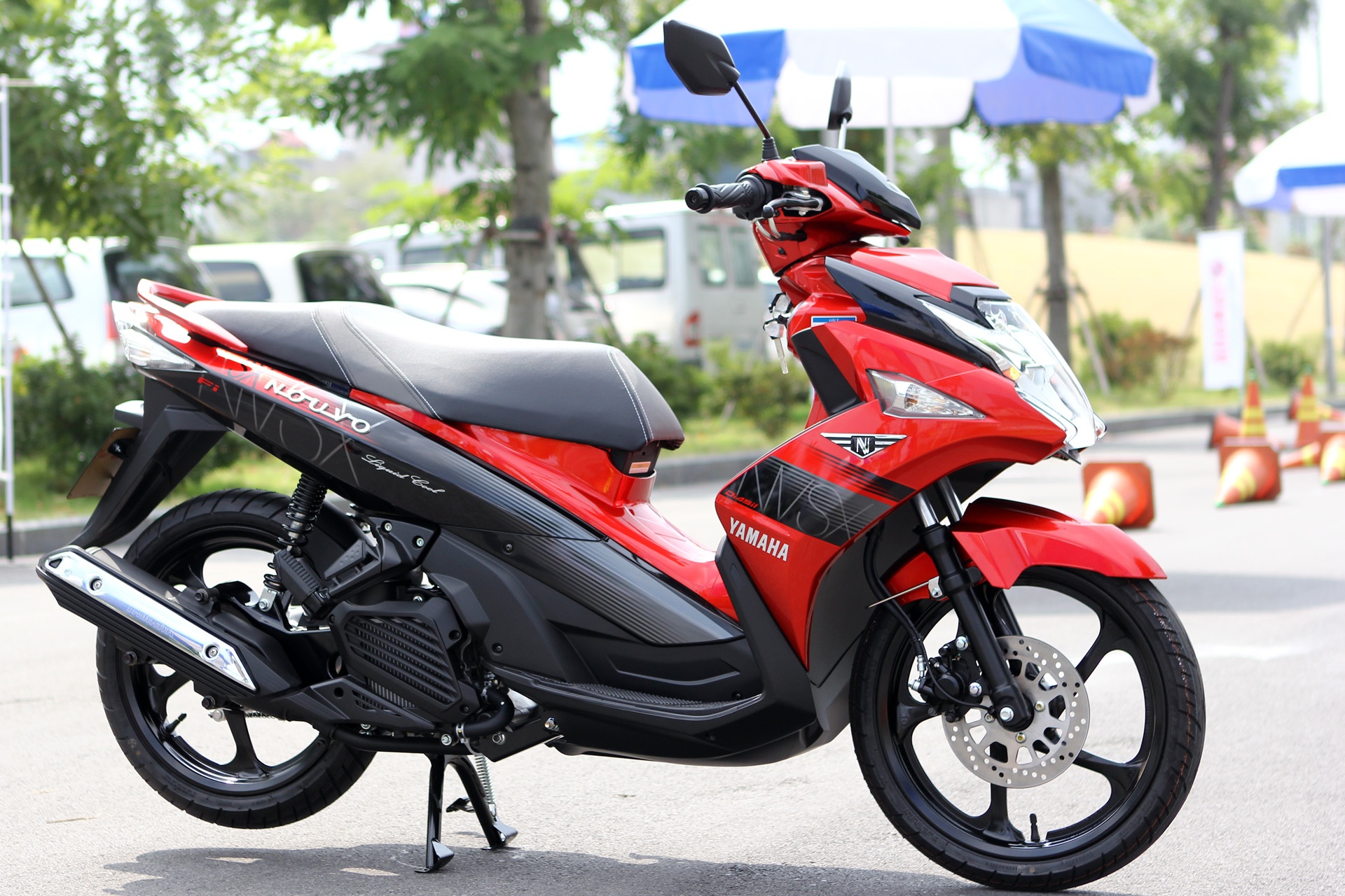 Anh chi tiet Yamaha Nouvo FI 2015 moi ra mat hinh anh