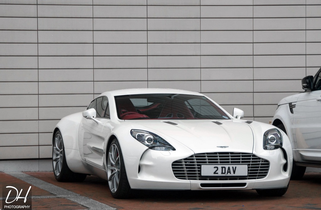 Chi tiet sieu xe Aston Martin One-77 cuoi cung duoc san xuat hinh anh