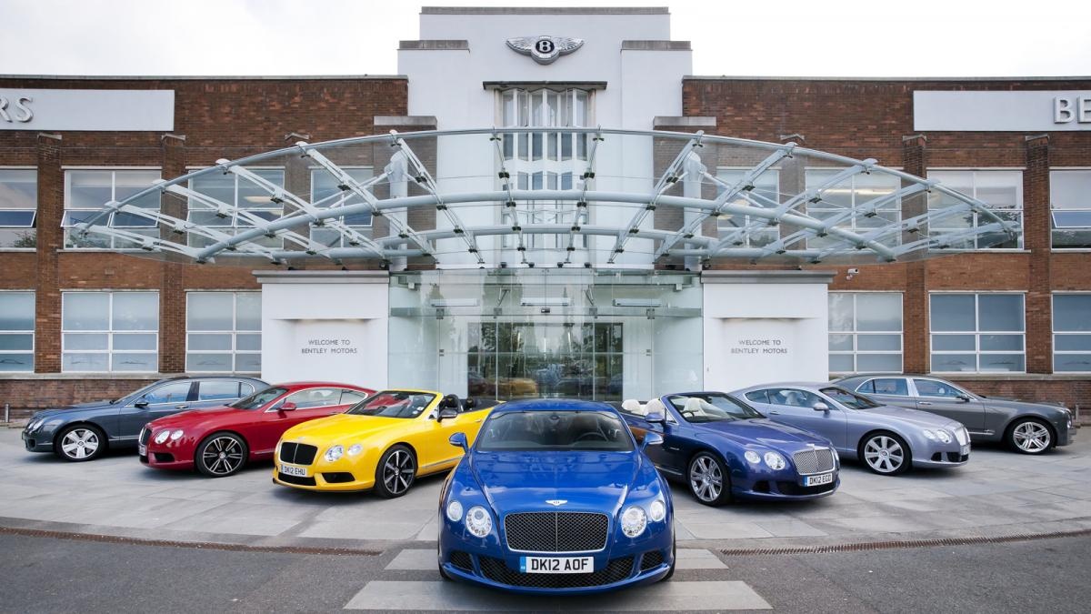 Kham pha noi san xuat nhung mau xe sieu sang Bentley hinh anh