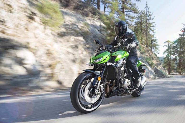 Kawasaki Z1000 2015 chau Au gia tu 23.000 USD tai Ha Noi hinh anh