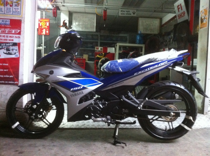 Exciter 150 bat ngo ve dai ly truoc ngay ra mat hinh anh