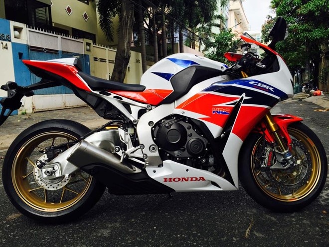 Honda CBR1000RR SP 2015