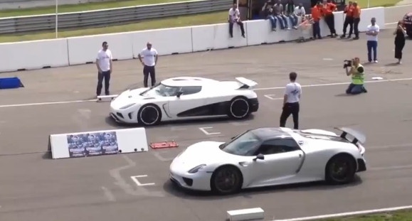 Sieu xe Porsche 918 Spyder so tai Koenigsegg Agera R hinh anh