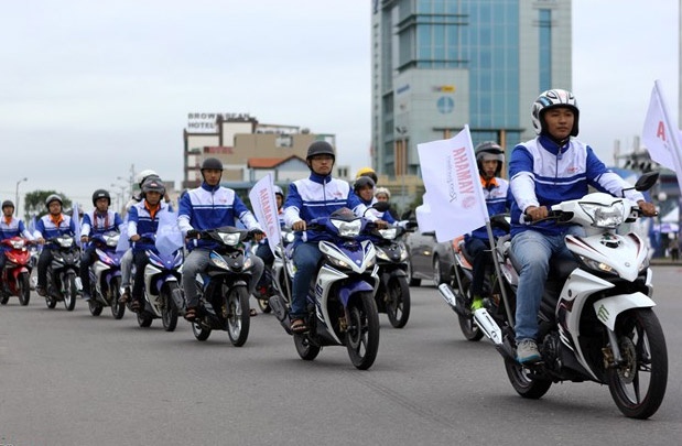Hang tram chiec Exciter dieu hanh tren duong pho Da Nang hinh anh