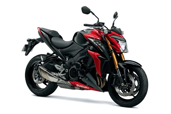 Ro ri thong so suc manh Suzuki GSX-S1000 hinh anh