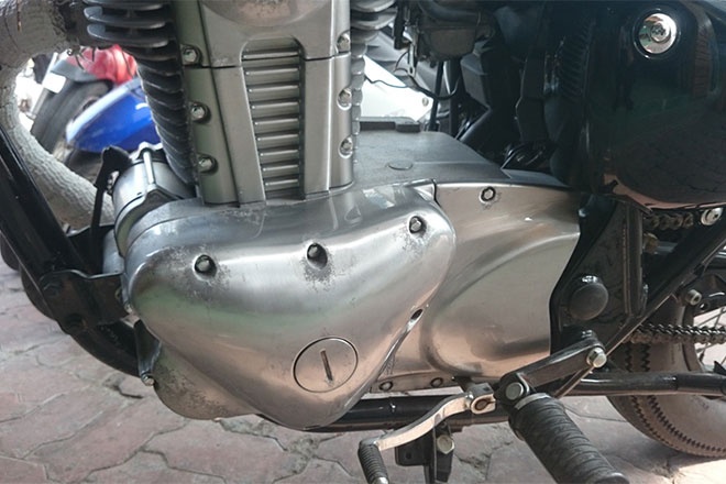   Chiều cao yên ở mức 770 mm. Chiều dài cơ sở ở mức 1.400 mm.