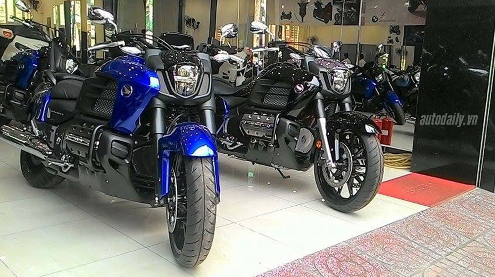 Sieu pham Honda Gold Wing F6C Valkyrie 2014 dau tien ve VN hinh anh