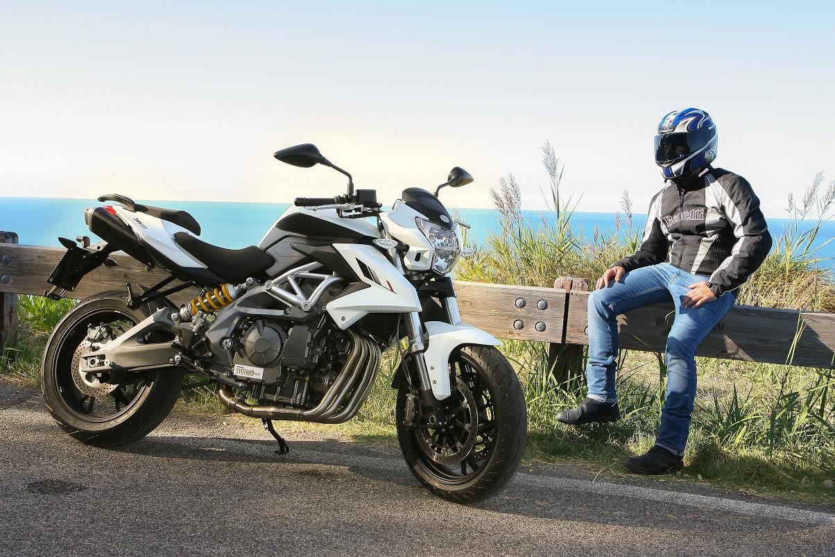 Naked bike 600 phan khoi cua Benelli giam gia manh tai VN hinh anh